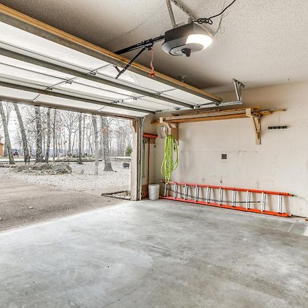 Spacious Holiday Island Escape With Deck And Gas Grill Екстериор снимка